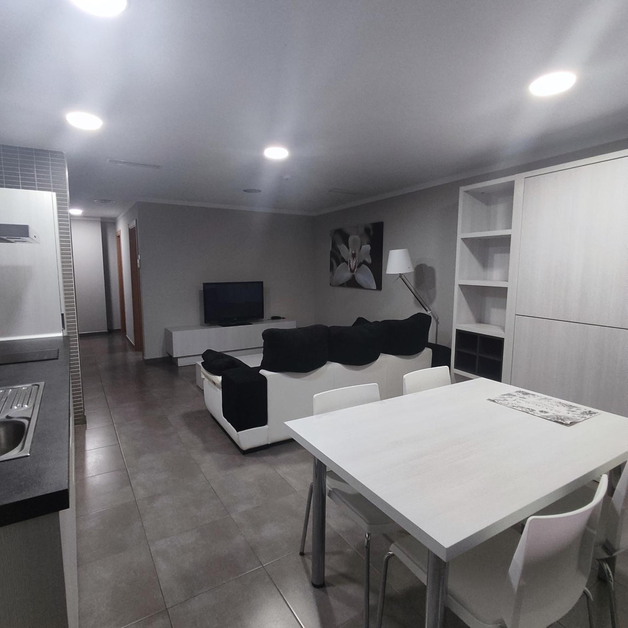 Aparthotel Meseguer Alcañiz Exteriör bild